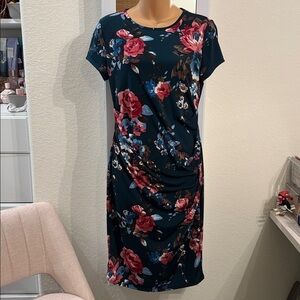 Floral Elegance Midi Dress in Teal and Red Maternity